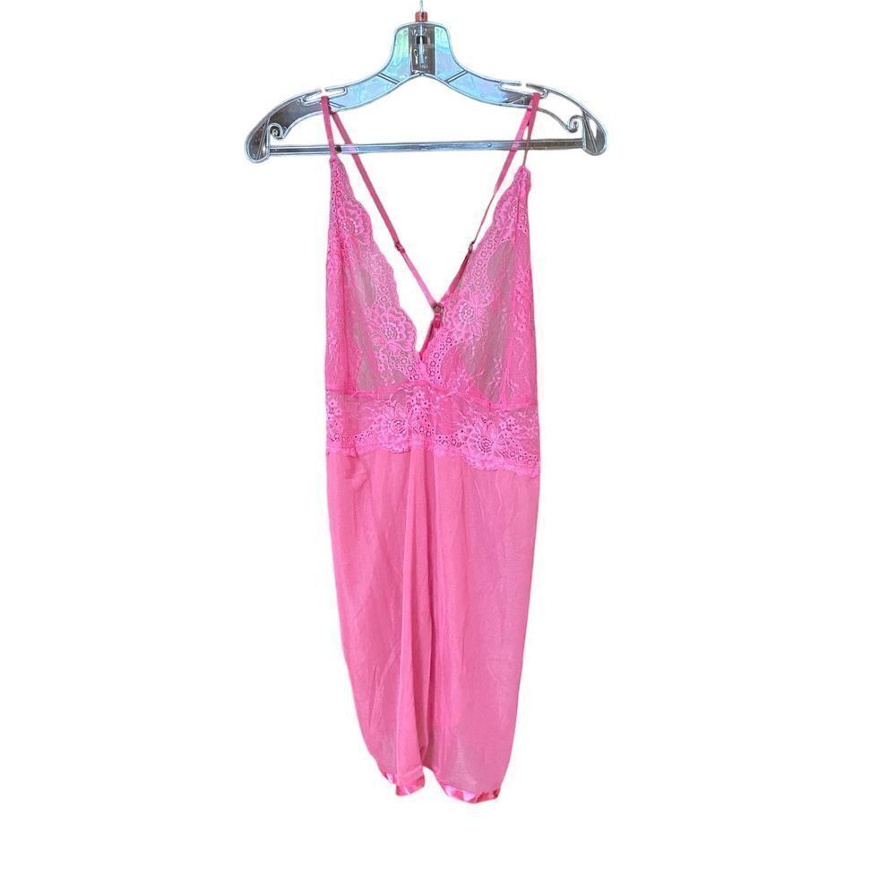 Women’s Lingerie Lace Pink‎ Neck-plunge Slid on Pink Size Medium New
